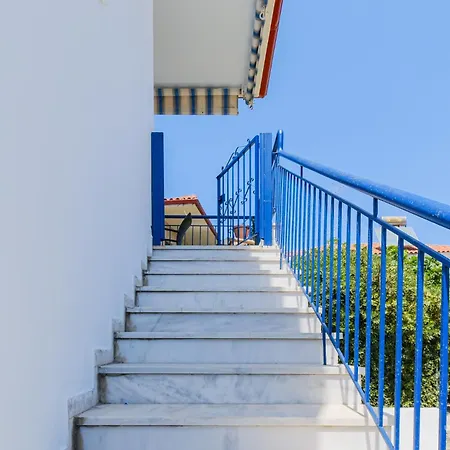 Hidden Pine Apartment, 2 Bdrms, Apartment Pefkochori